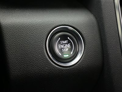2025 GMC Acadia - Photo 30