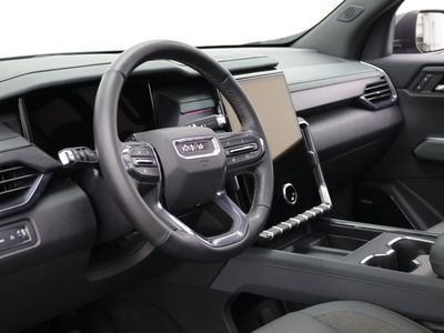 2025 GMC Acadia - Photo 14