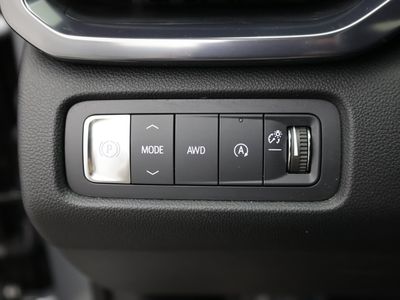 2025 GMC Acadia - Photo 21
