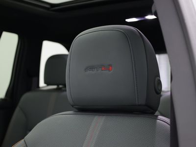 2025 GMC Acadia - Photo 20