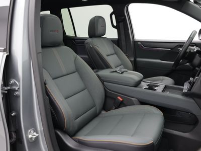 2025 GMC Acadia - Photo 46