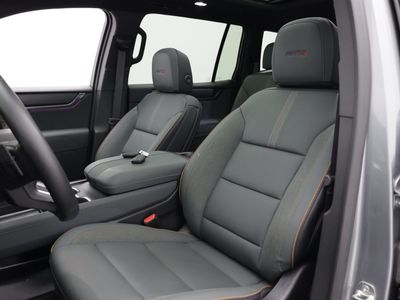 2025 GMC Acadia - Photo 19