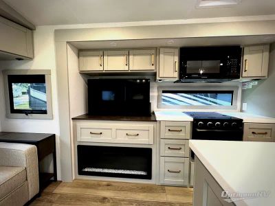 2025 Brinkley RV Model Z AIR — photo 7 view