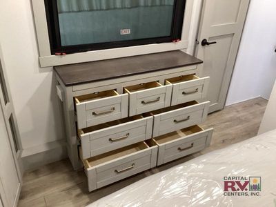 2026 Brinkley Model Z — photo 48 view