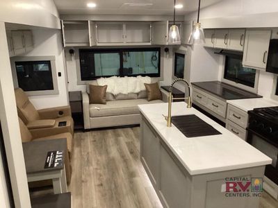 2026 Brinkley Model Z — photo 32 view