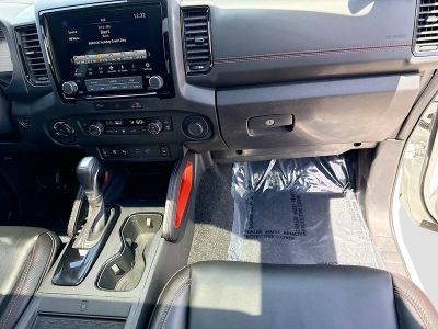 2023 Nissan Frontier — photo 17 view