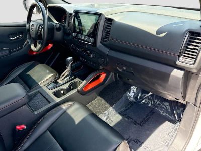 2023 Nissan Frontier — photo 13 view