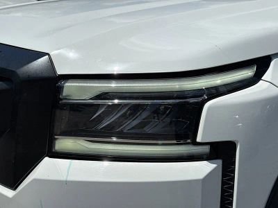 2023 Nissan Frontier — photo 9 view