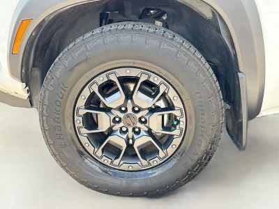 2023 Nissan Frontier — photo 41 view