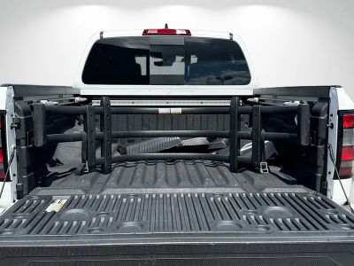 2023 Nissan Frontier — photo 12 view