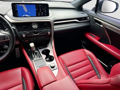 2020 Lexus RX - Photo 20