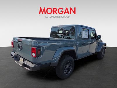 2026 Jeep Gladiator — detail view