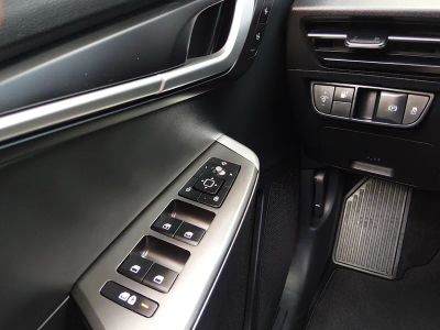 2024 Kia EV6 — photo 13 view