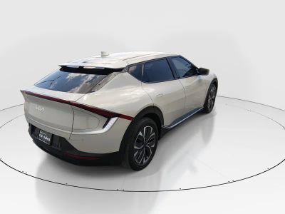 2024 Kia EV6 — photo 7 view
