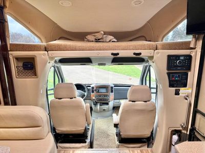 2017 Thor Motor Coach Synergy - Photo 50
