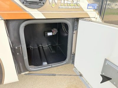 2017 Thor Motor Coach Synergy - Photo 10
