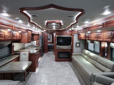 2017 Tiffin Allegro Bus - Photo 6