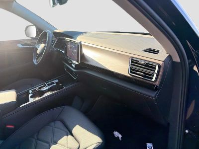 2026 Volkswagen Atlas — photo 24 view