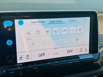 2026 Volkswagen Atlas — photo 14 view