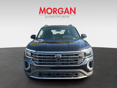 2026 Volkswagen Atlas — side profile view