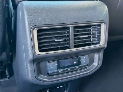 2026 Volkswagen Atlas — photo 19 view