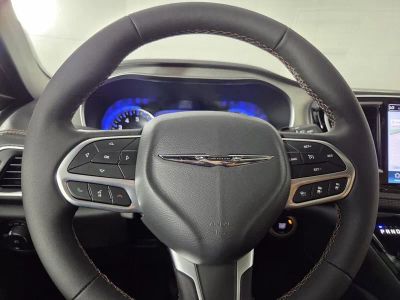 2026 Chrysler Pacifica — photo 20 view