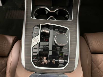 2026 BMW X7 xDrive40i - Photo 16