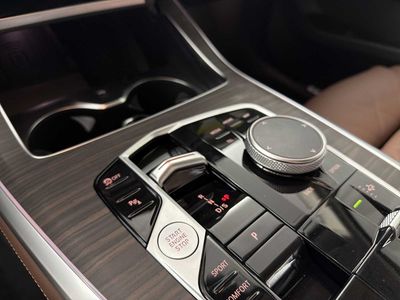 2026 BMW X7 xDrive40i - Photo 15
