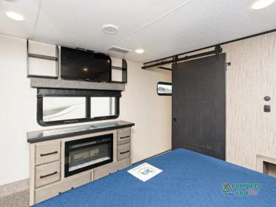 2023 KZ Durango Gold - Photo 23