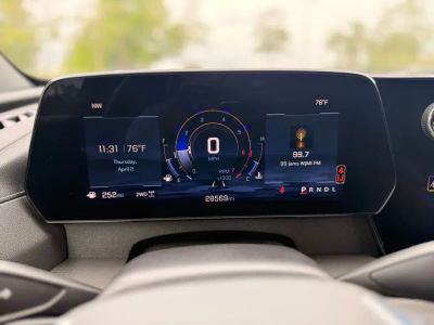 2025 Chevrolet Traverse - Photo 29
