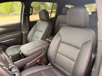 2025 Chevrolet Traverse - Photo 17