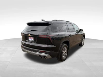 2025 Chevrolet Traverse - Photo 9