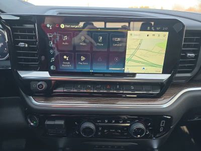 2026 Chevrolet Silverado 3500HD — photo 11 view
