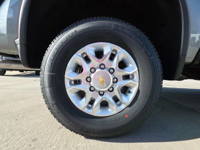 2026 Chevrolet Silverado 3500HD — photo 16 view