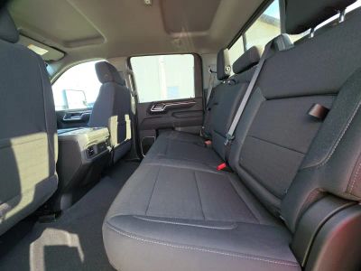 2026 Chevrolet Silverado 3500HD — photo 18 view