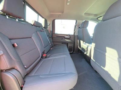 2026 Chevrolet Silverado 3500HD — photo 14 view