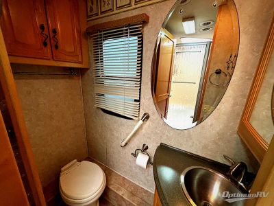 2005 Fleetwood Providence — photo 16 view