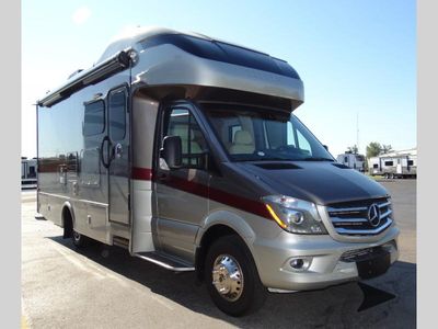 2019 Tiffin Motorhomes Wayfarer - Photo 1