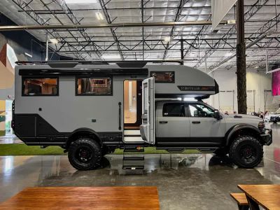 2026 Storyteller Overland GXV — photo 21 view