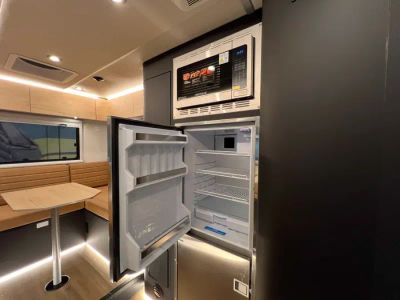 2026 Storyteller Overland GXV — photo 17 view