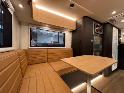 2026 Storyteller Overland GXV — photo 20 view