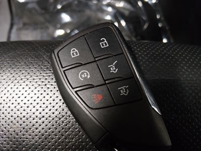 2024 GMC Yukon - Photo 15