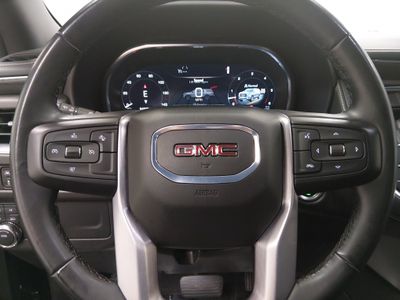2024 GMC Yukon - Photo 12