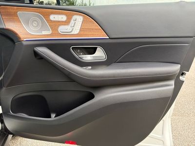 2025 Mercedes-Benz GLE - Photo 30