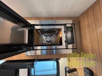 2027 Keystone RV Reign — photo 27 view