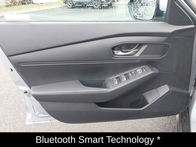 2025 Honda Accord Sedan LX CVT - Photo 13