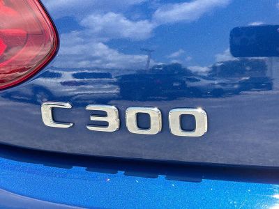 2017 Mercedes-Benz C-Class — photo 10 view