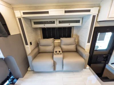 2027 Tiffin ALLEGRO BAY — photo 10 view
