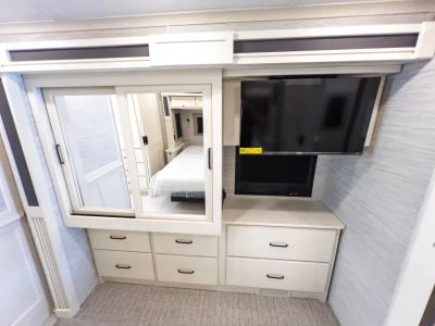 2027 Tiffin ALLEGRO BAY — photo 16 view