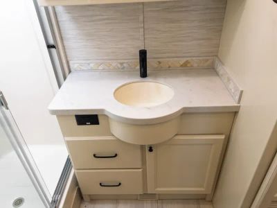 2027 Tiffin ALLEGRO BAY — photo 17 view